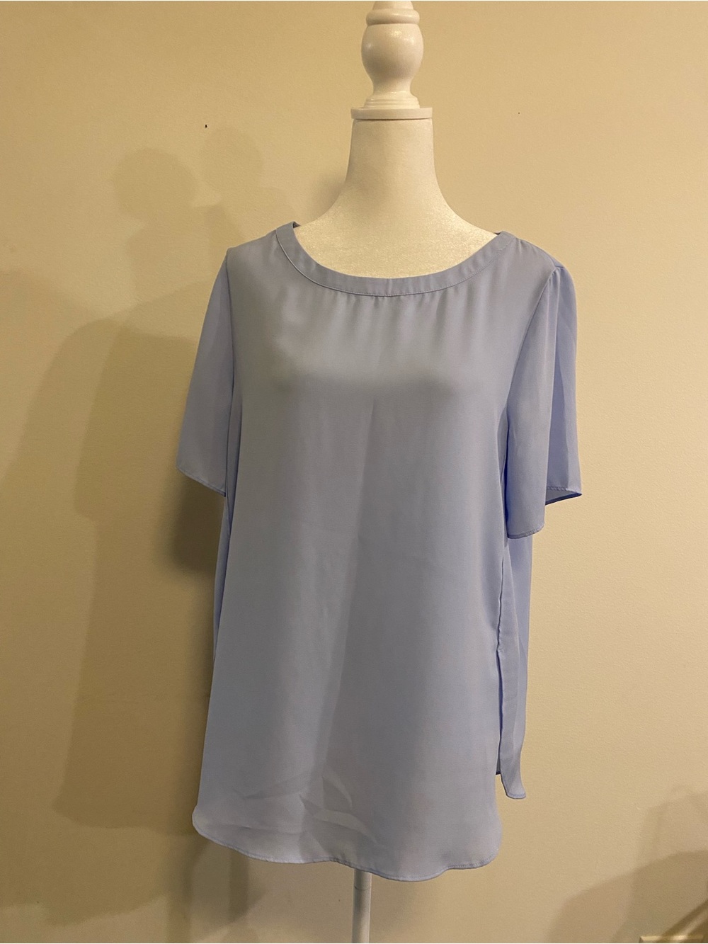 Banana Republic Light Blue Short Sleeve Chiffon Blouse size Medium